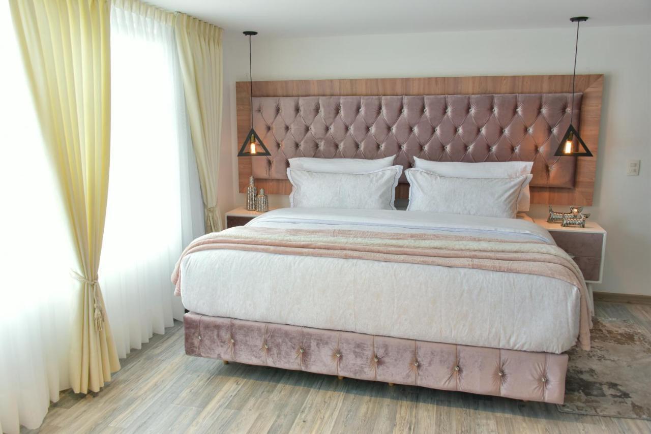 Casa Lua Hotel Spa Чіа Екстер'єр фото